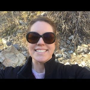 Meet your Posher, Paige